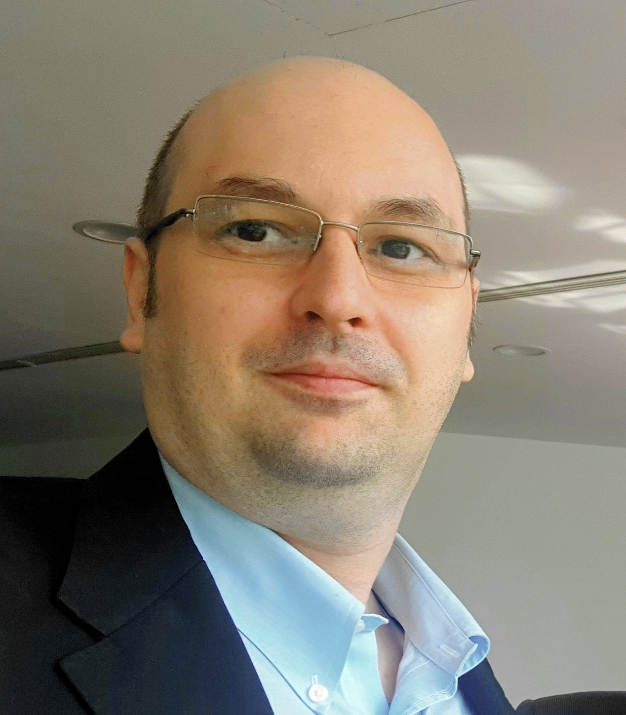 Dr. Bogdan IONESCU